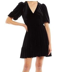 Antonio Melani Thelma Mini Dress, Velvet in Black. Size 2, NWT